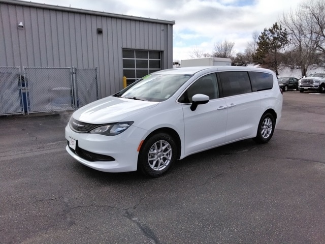 2023 Chrysler Voyager Voyager LX Passenger Van's photo