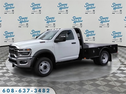 2025 Ram 5500 Chassis Cab 5500 TRADESMAN CHASSIS REGULAR CAB 4X4 60' CA Pickup