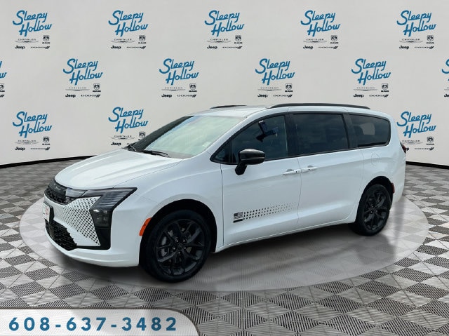 2027 Chrysler Pacifica