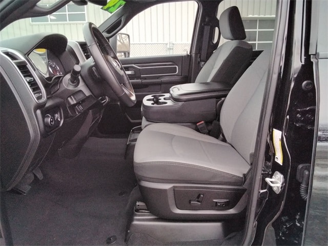 2024 RAM Ram 2500 Pickup Big Horn's photo