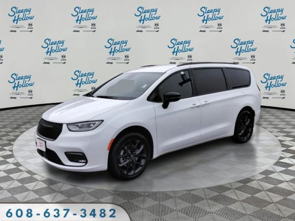 New 2026 Chrysler Pacifica SELECT AWD Passenger Van