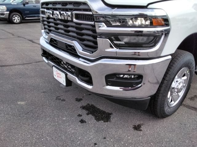 2026 RAM 2500 Tradesman - Photo 14