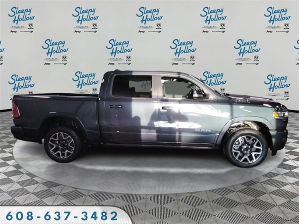 New 2026 Ram 1500 LARAMIE CREW CAB 4X4 5'7 BOX Truck