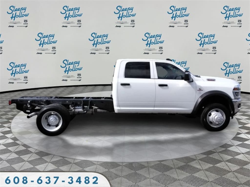 New 2025 Ram 5500 Chassis Cab 5500 TRADESMAN CHASSIS CREW CAB 4X4 60' CA Pickup