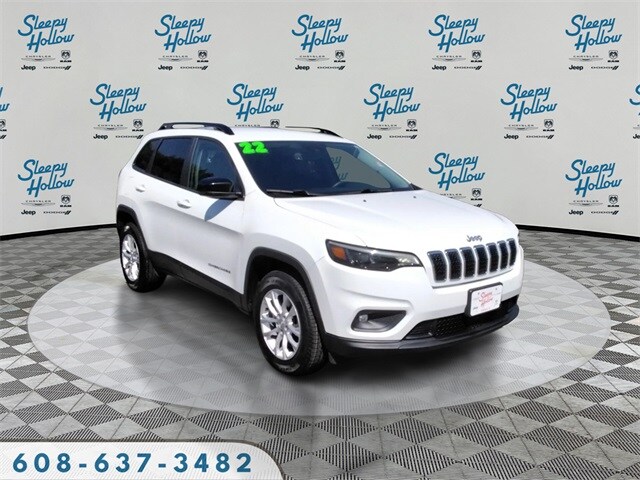 2022 Jeep Cherokee Latitude Lux photo 3