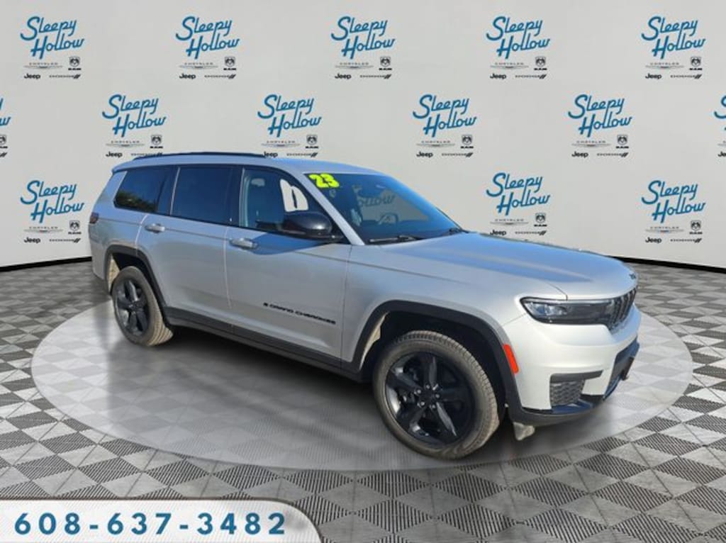 Used 2023 Jeep Grand Cherokee L Laredo SUV