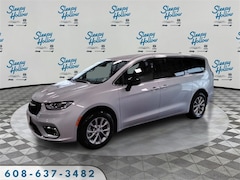 2026 Chrysler Pacifica SELECT AWD Passenger Van