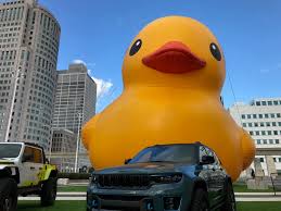 giant%20duck.jpg