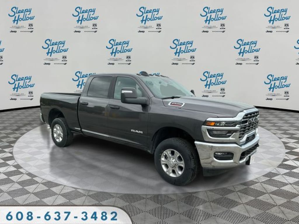 New 2026 Ram 2500 BIG HORN CREW CAB 4X4 6'4 BOX Pickup