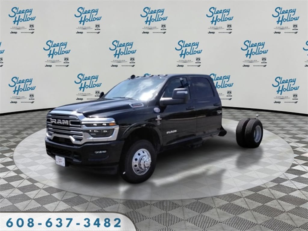 New 2025 Ram 3500 Chassis Cab 3500 BIG HORN CREW CAB CHASSIS 4X4 60' CA Pickup