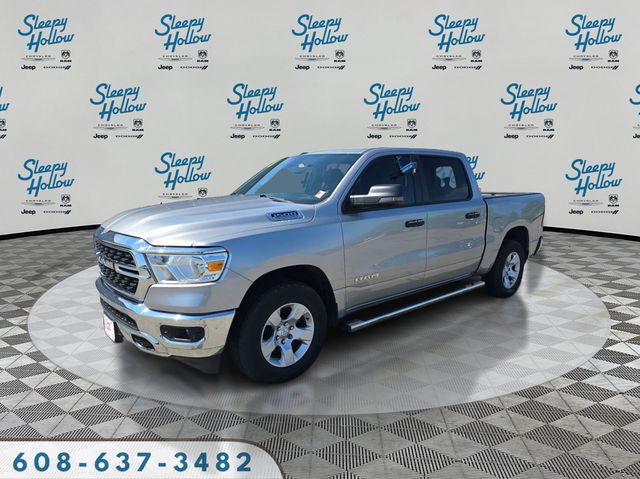 2023 RAM 1500 Big Horn/Lone Star 4x4 Crew Cab 5'7's photo