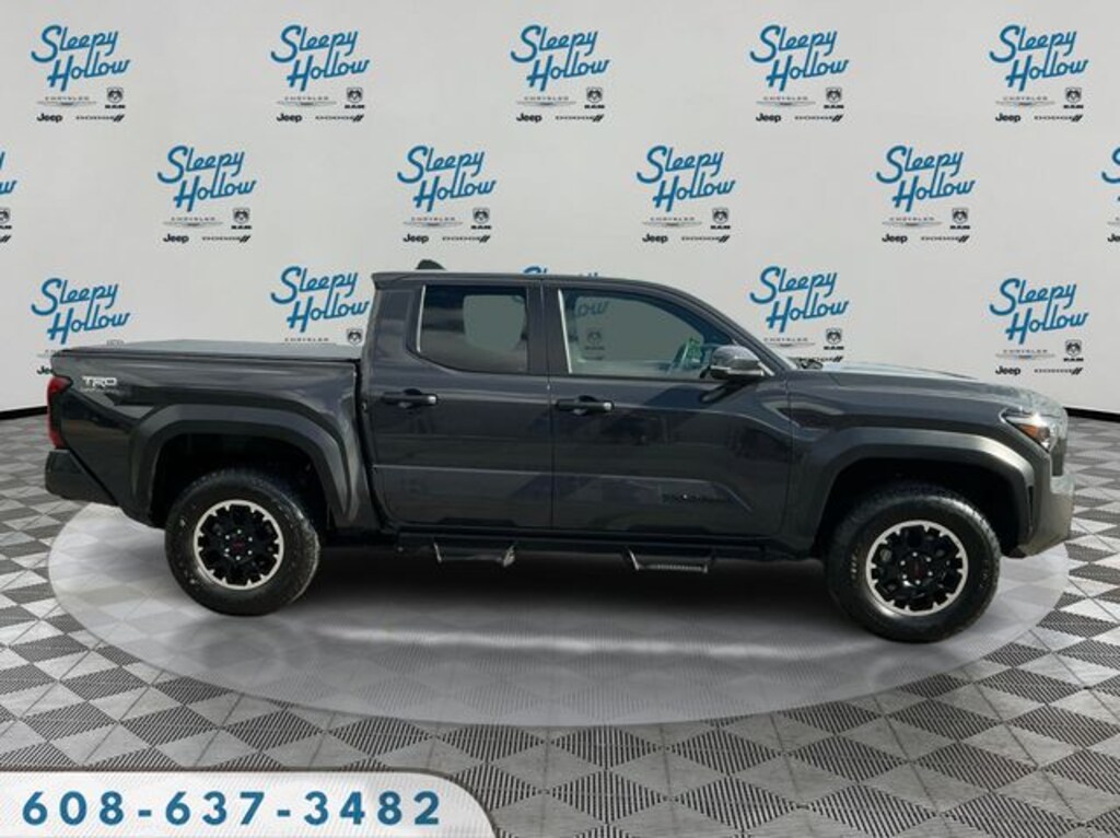 Used 2025 Toyota Tacoma Truck Double Cab