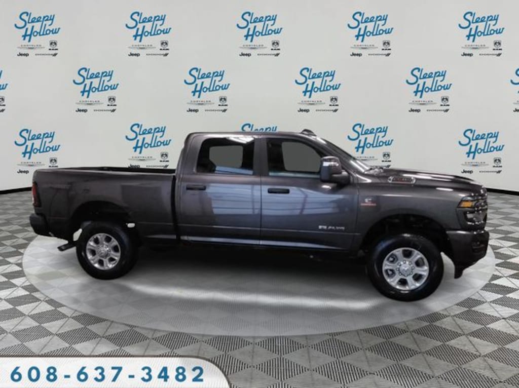 New 2026 Ram 2500 BIG HORN CREW CAB 4X4 6'4 BOX Truck