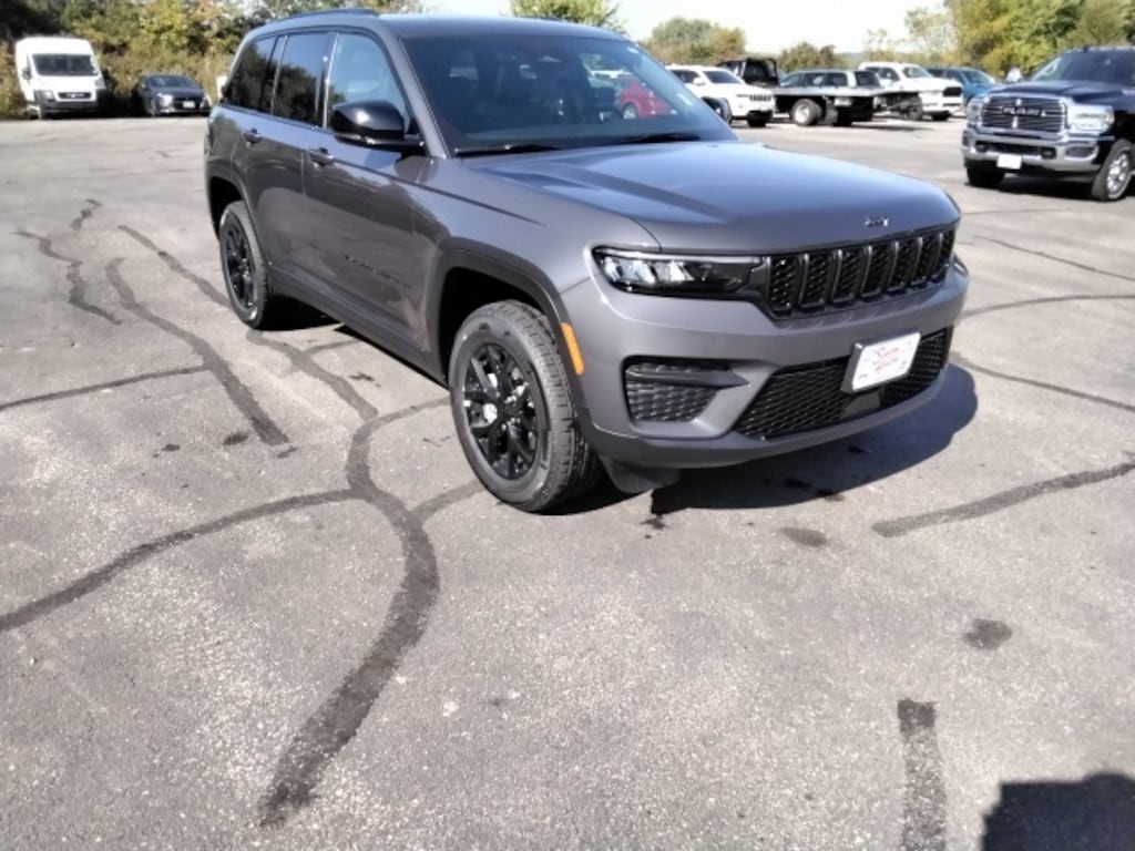 New 2025 Jeep Grand Cherokee ALTITUDE X 4X4 Sport Utility