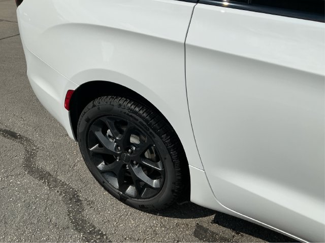 Photo 18