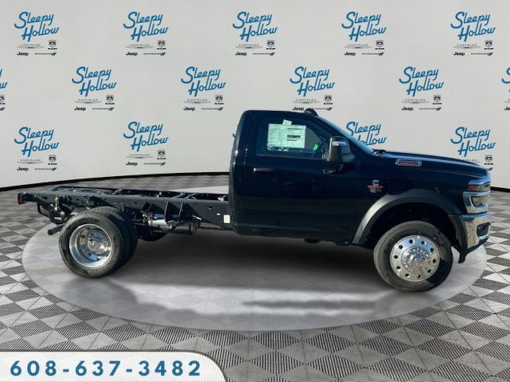 New 2026 Ram 5500 Chassis Cab TRADESMAN REGULAR 4X4 60' CA Pickup