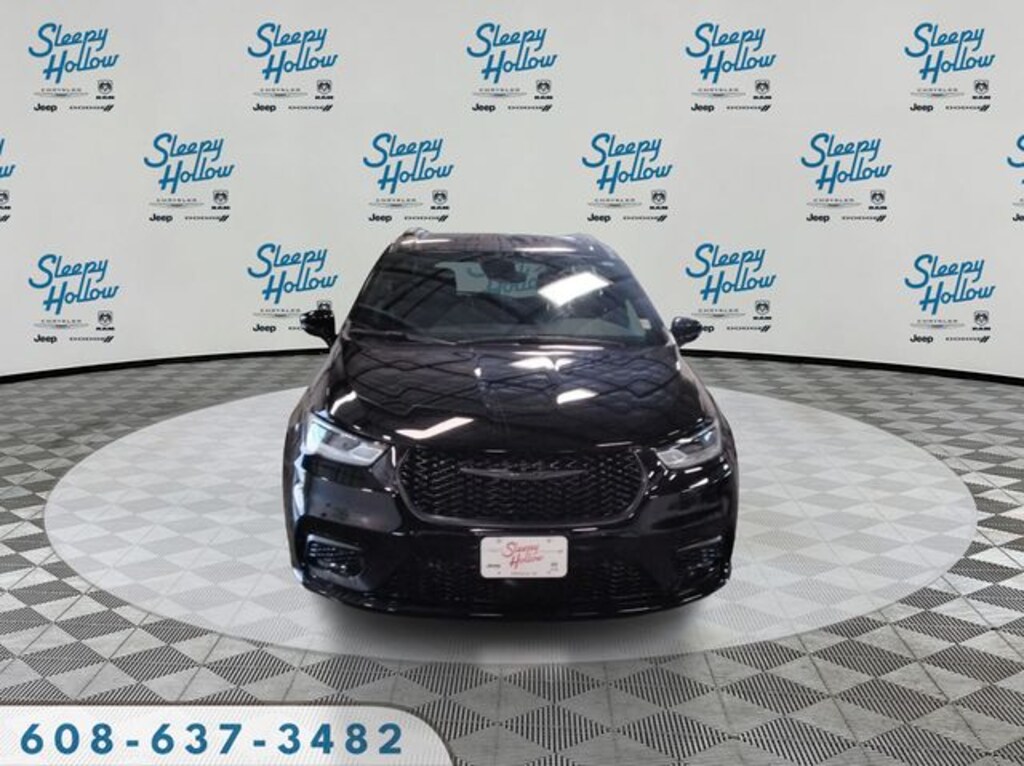 New 2026 Chrysler Pacifica SELECT AWD Passenger Van