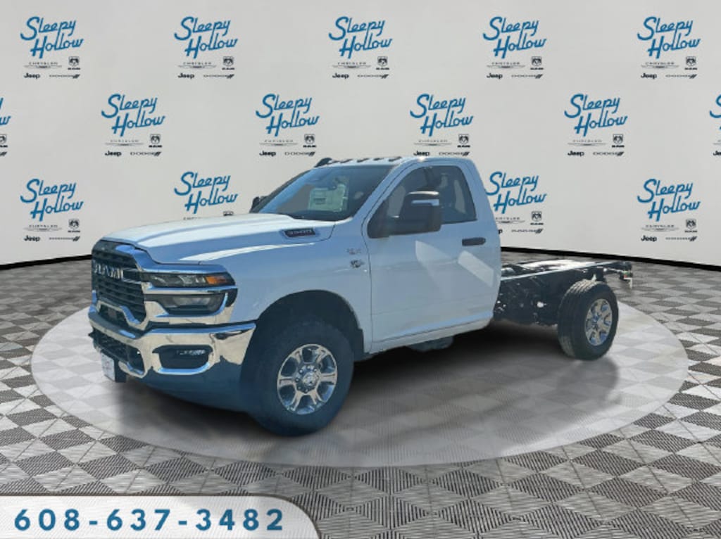 New 2027 Ram 3500 Chassis Cab TRADESMAN REGULAR 4X4 60' CA Cab and Chassis