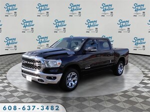 2022 Ram 1500 Big Horn/Lone Star Truck Crew Cab