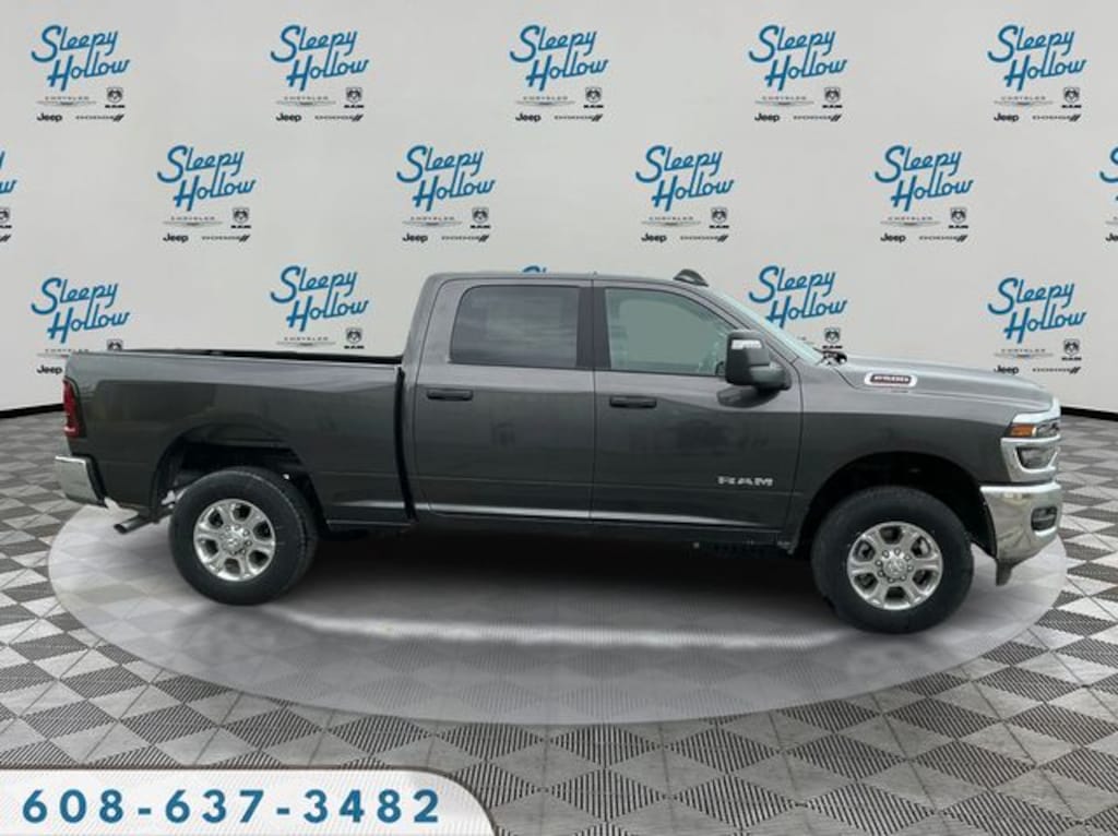 New 2026 Ram 2500 BIG HORN CREW CAB 4X4 6'4 BOX Pickup