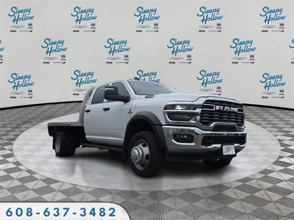 New 2025 Ram 5500 Chassis Cab 5500 TRADESMAN CHASSIS CREW CAB 4X4 60' CA Pickup