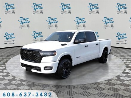 2026 Ram 1500 BIG HORN CREW CAB 4X4 5'7 BOX Pickup