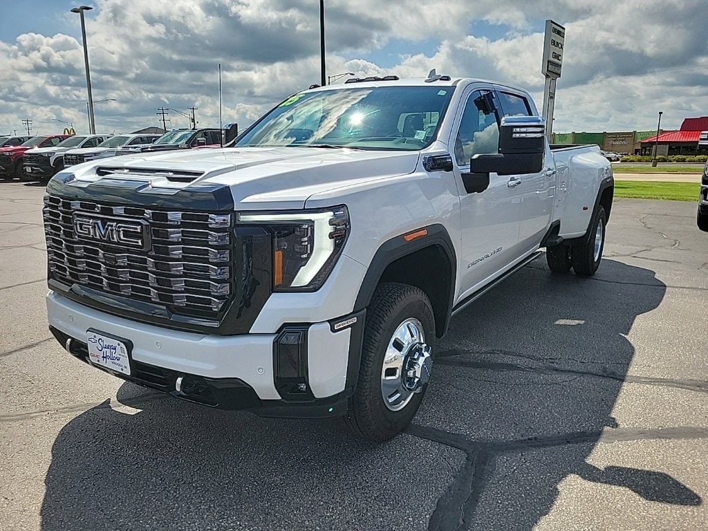 2025 GMC Sierra 3500 HD Denali Ultimate DRW