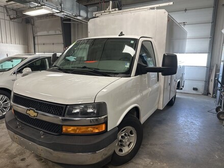 2019 Chevrolet Express Cutaway 3500 Cargo Van