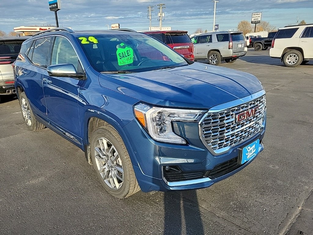 Used 2024 GMC Terrain Denali SUV