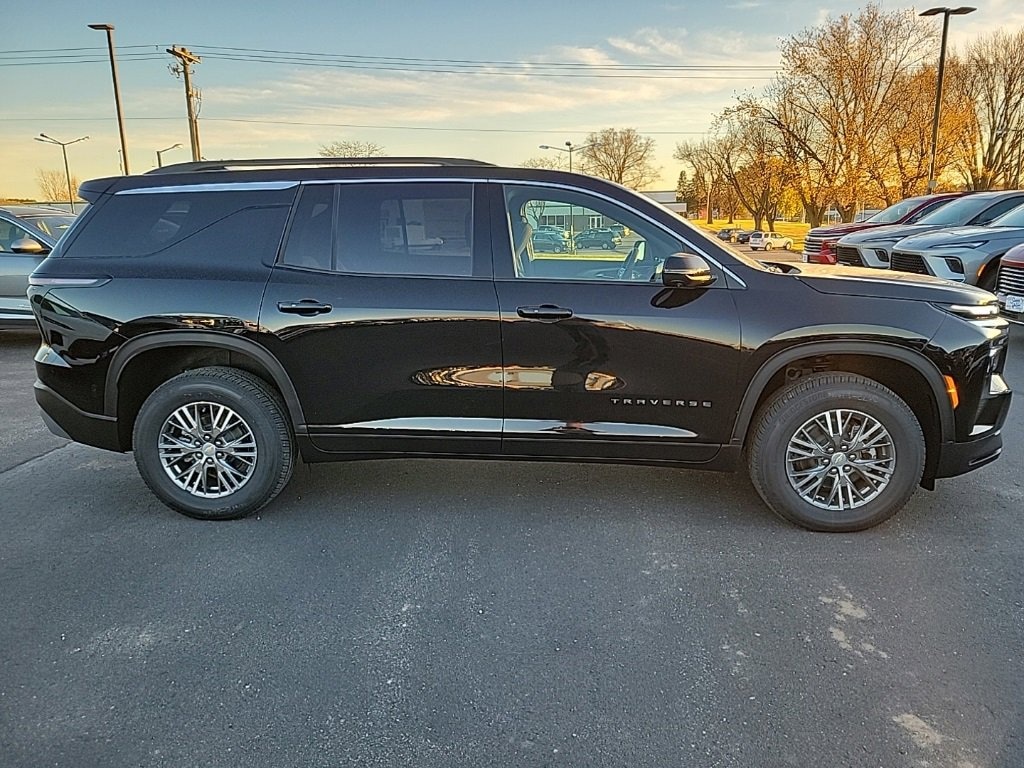 New 2026 Chevrolet Traverse LT SUV