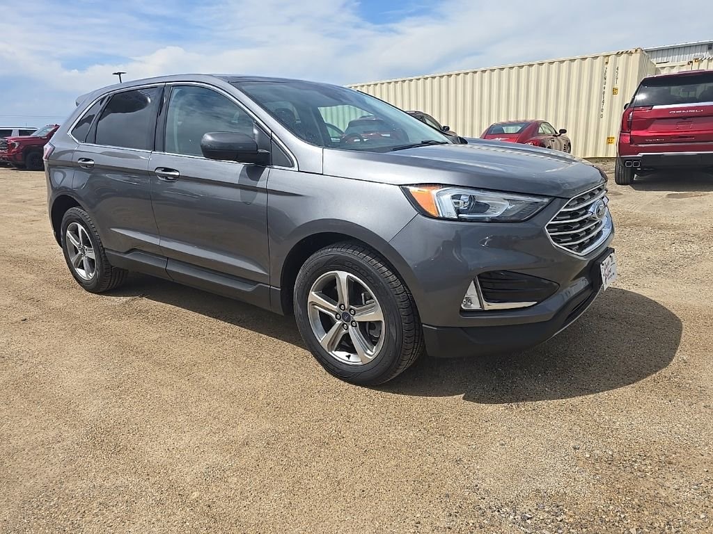 Used 2022 Ford Edge SEL