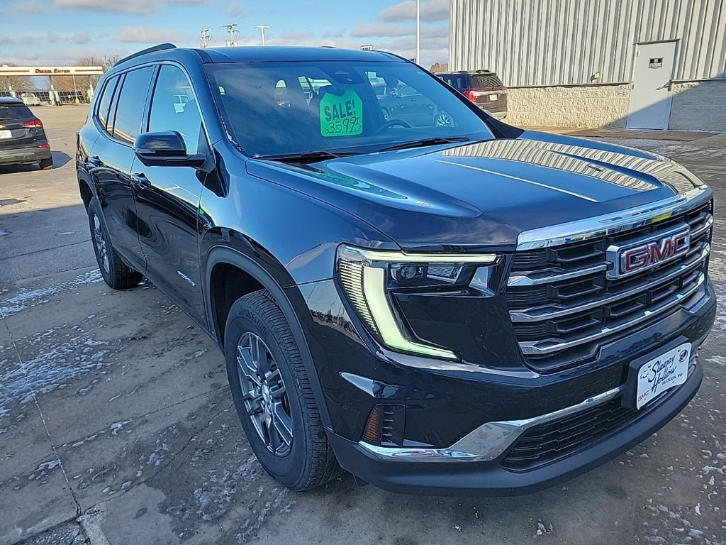 Used 2025 GMC Acadia Elevation SUV