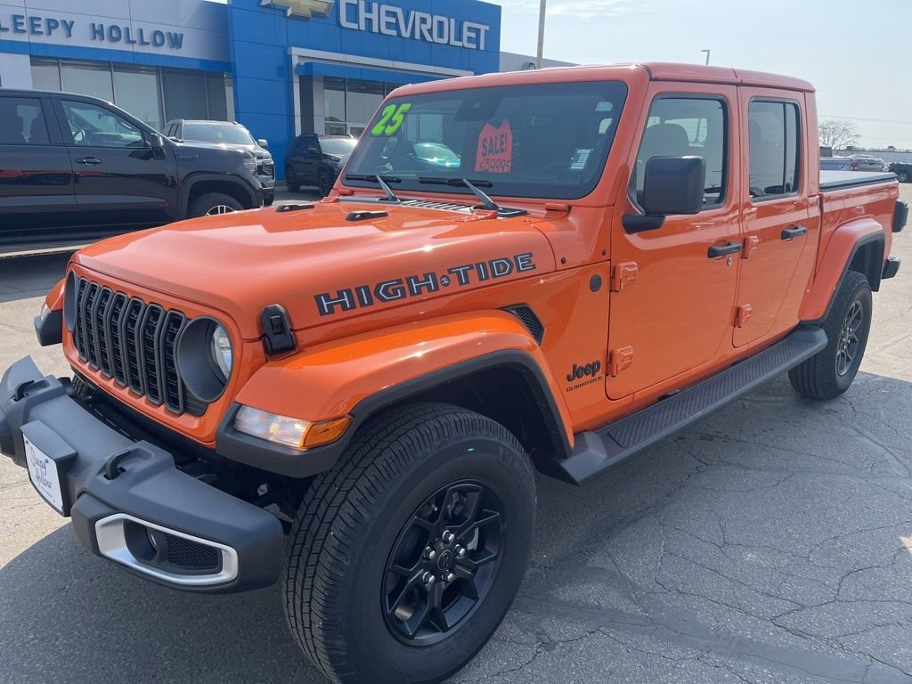 2025 Jeep Gladiator High Tide Auto's photo