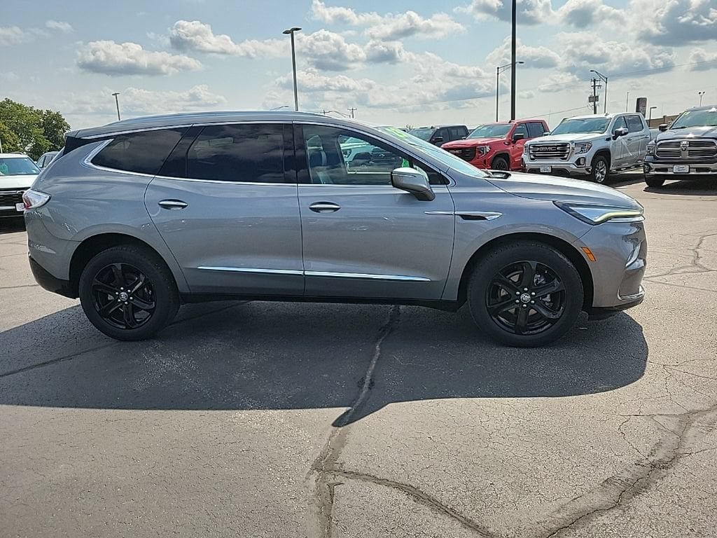 Used 2023 Buick Enclave Essence SUV