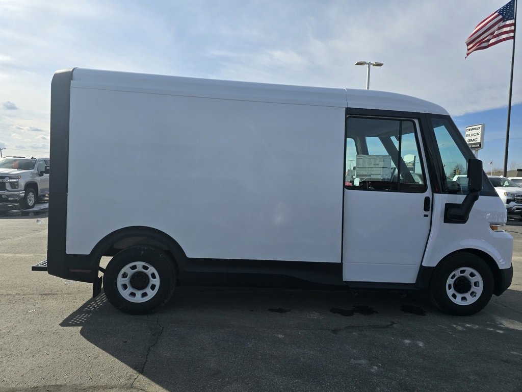 2025 Chevrolet BrightDrop 400 photo 3