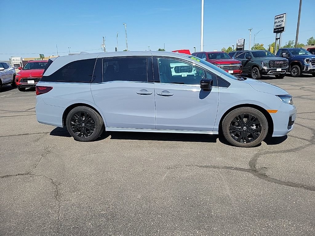 Used 2025 Honda Odyssey Sport-L Minivan