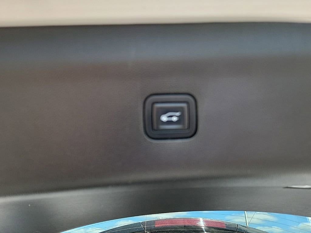 2023 Buick Enclave Essence - Photo 9