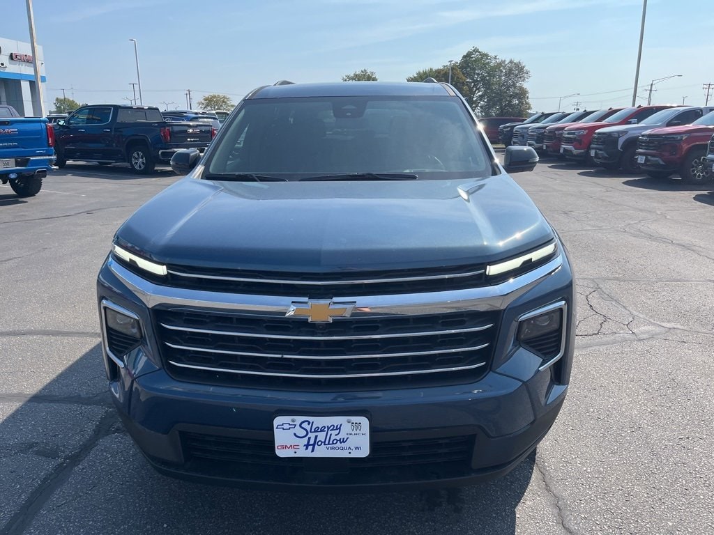 New 2025 Chevrolet Traverse LT SUV