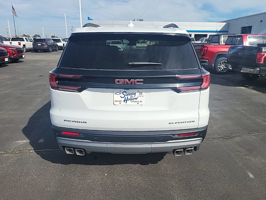 Used 2026 GMC Acadia Elevation SUV