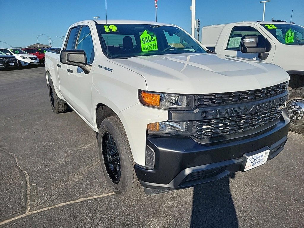 2019 Chevrolet Silverado 1500 Work Truck photo 2