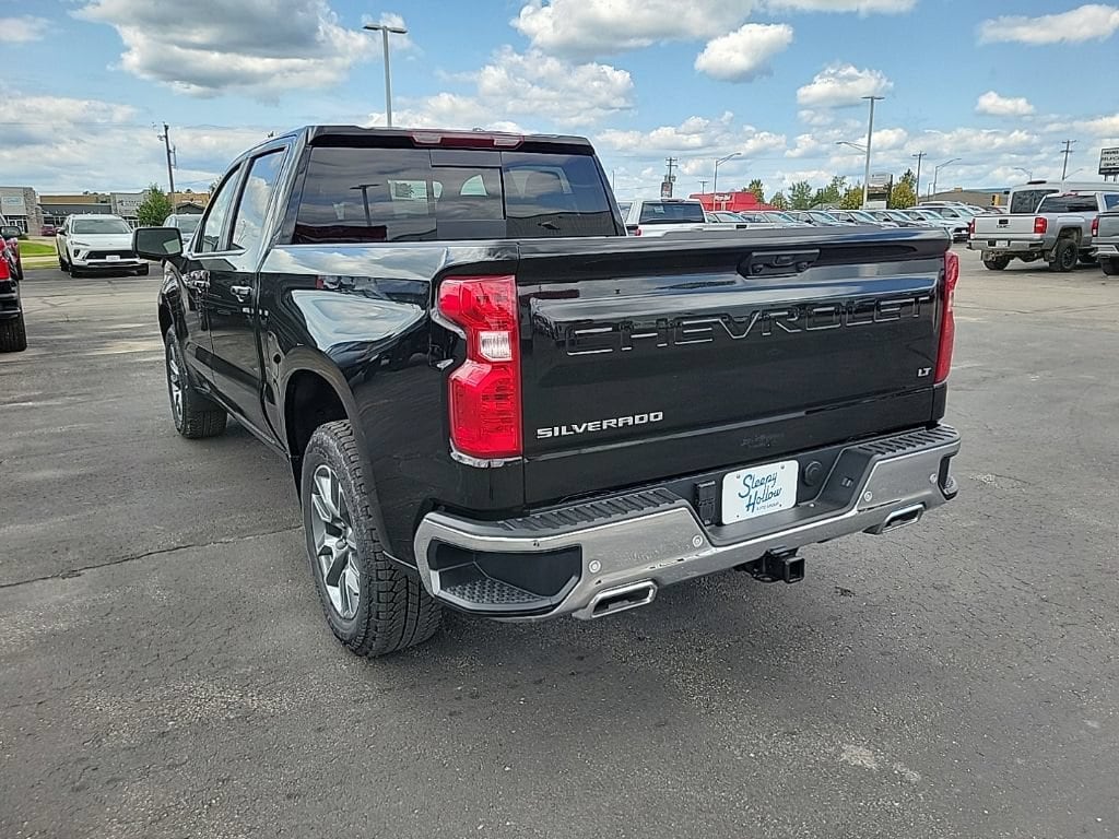 2026 Chevrolet Silverado 1500 LT - Photo 7