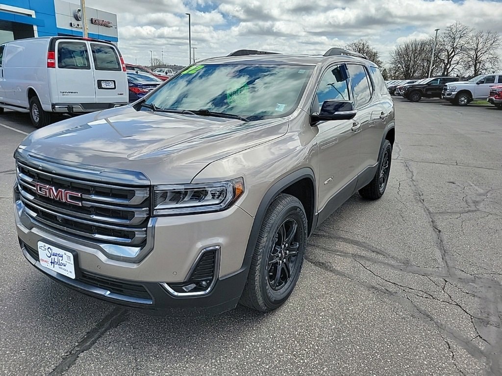 2022 GMC Acadia AT4