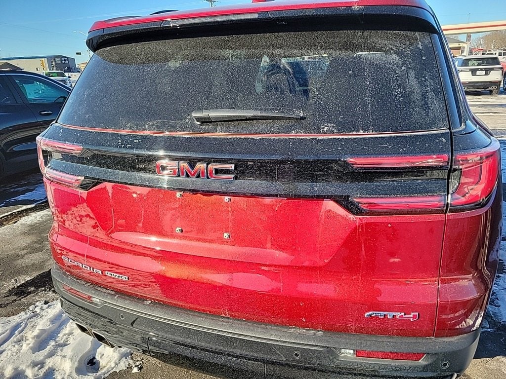 Used 2025 GMC Acadia AT4 SUV