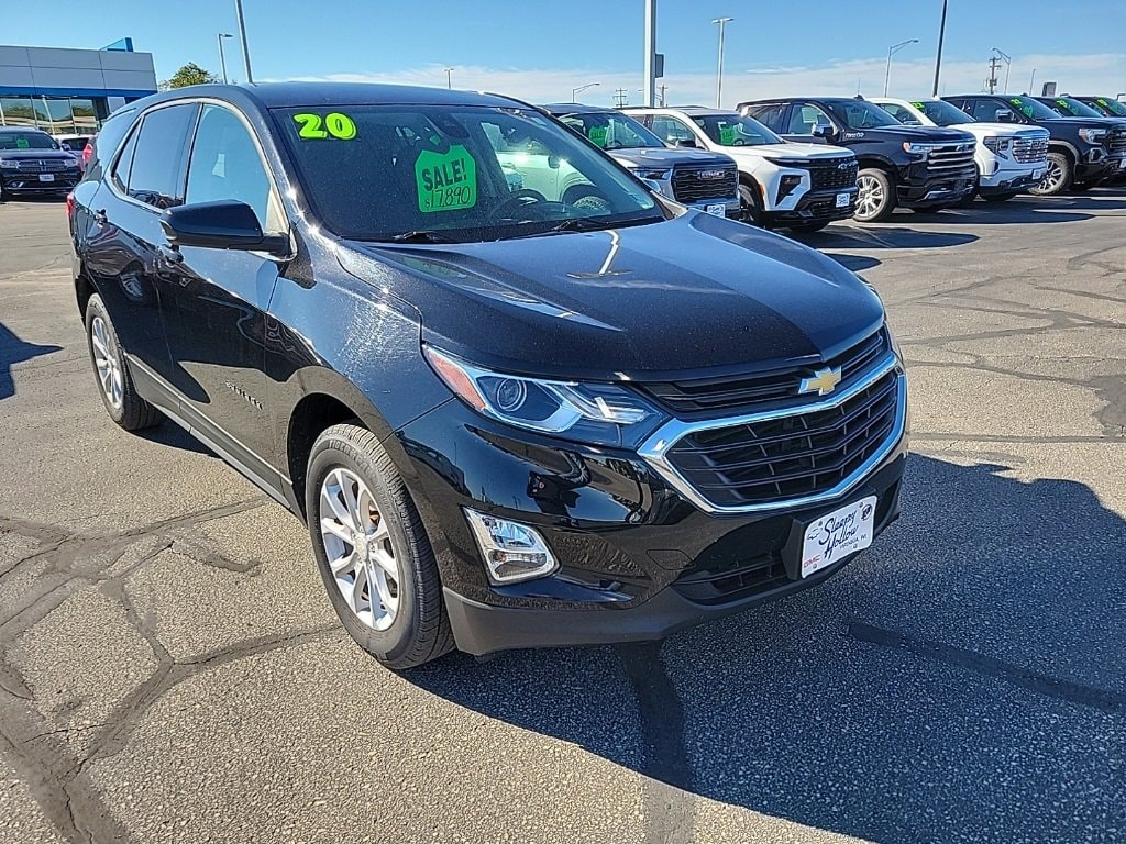 Used 2020 Chevrolet Equinox LT with VIN 3GNAXTEV0LL104749 for sale in Viroqua, WI