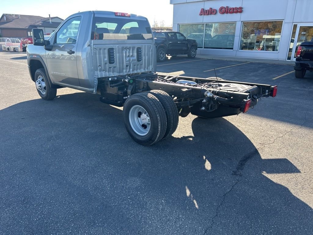 New 2026 GMC Sierra 3500 HD Chassis Cab Pro Cab and Chassis
