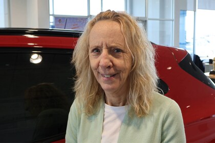 Staff member Ursula Strait from ID_00dccb