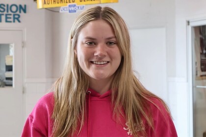 Staff member Jenna Russell from ID_0d8c31