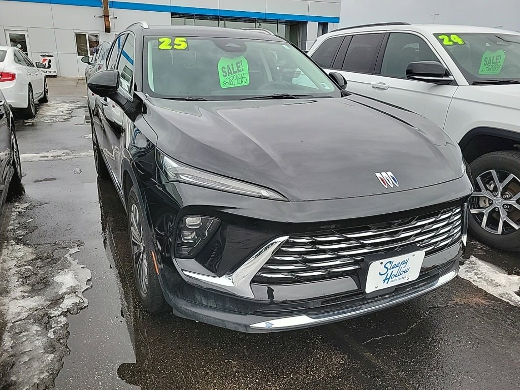 Used 2025 Buick Envision Preferred SUV