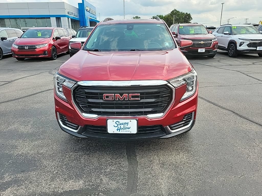 Used 2022 GMC Terrain SLE SUV