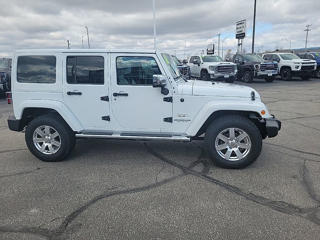Used 2016 Jeep Wrangler Unlimited Sahara SUV